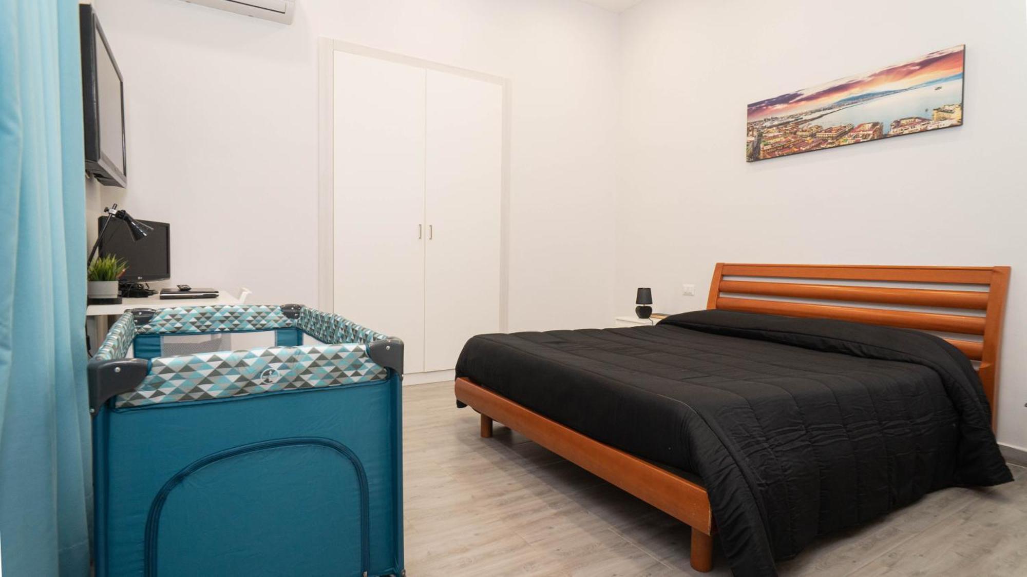 Casa Vacanze Alma B&B Grazioso Appartamento Sul Lungomare Di Pozzuoli A 300Mt Dal Centro E Dal Rione Terra By Movery ภายนอก รูปภาพ