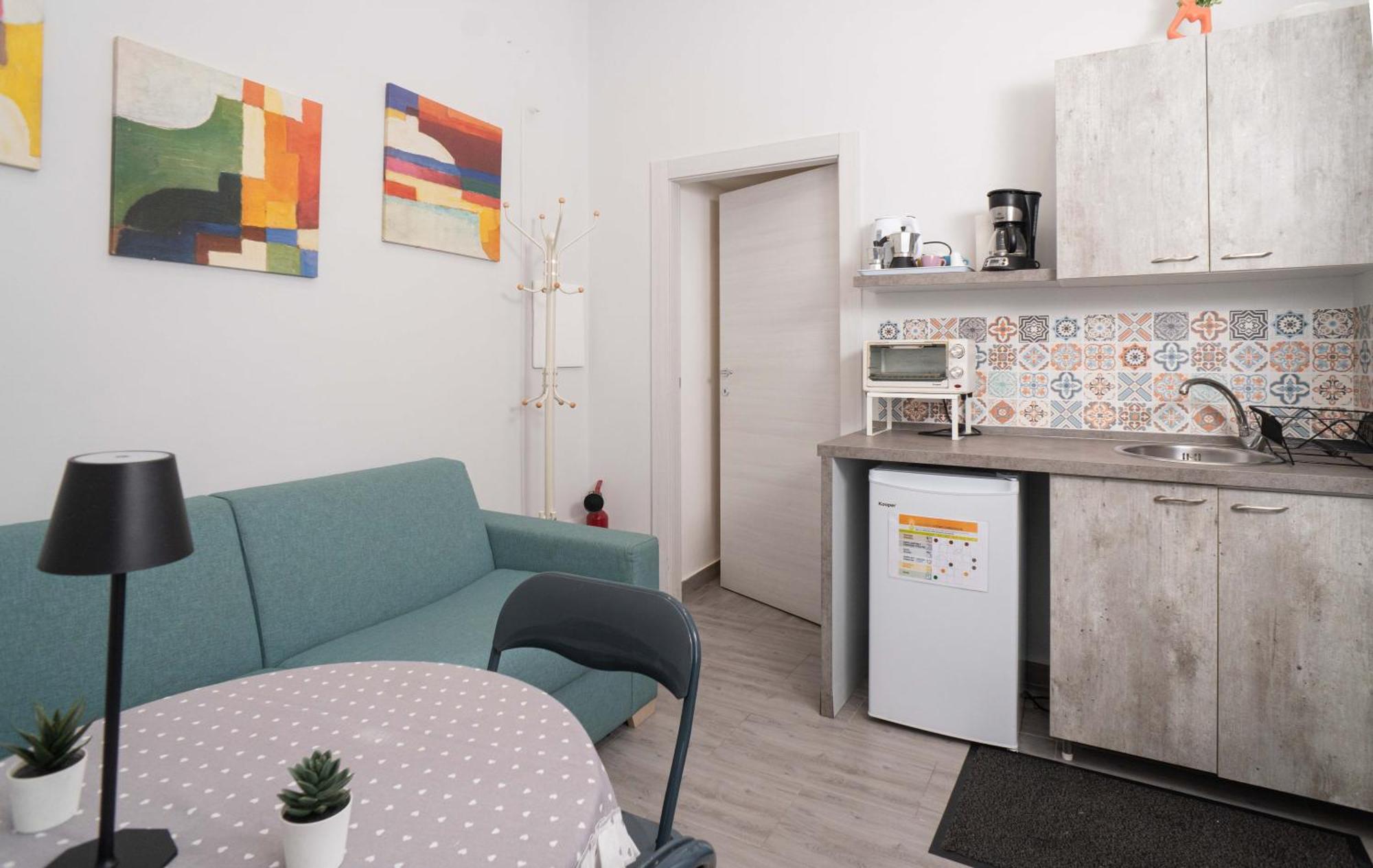 Casa Vacanze Alma B&B Grazioso Appartamento Sul Lungomare Di Pozzuoli A 300Mt Dal Centro E Dal Rione Terra By Movery ภายนอก รูปภาพ